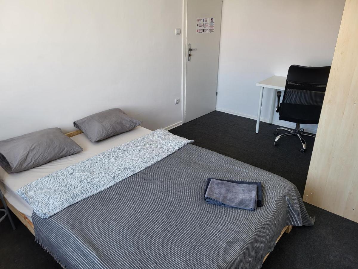 Stilo Dom - Ul Powstancow Slaskich Wrocław Exteriör bild